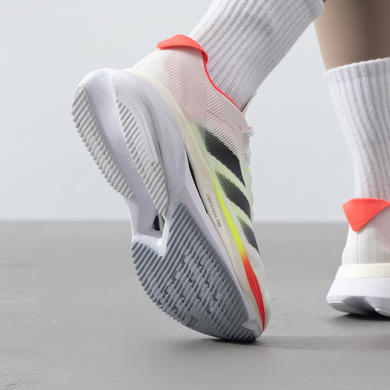 Tênis esportivos femininos Adi - Adidas Shoes Adizero Boston 12 avaliação e preço