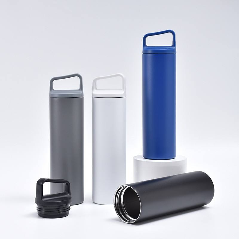 Garrafa Térmica Isolada de 20o - Sports Water Bottle Insulated avaliação e preço